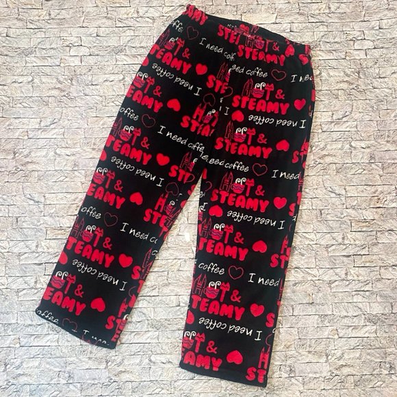 Chili Peppers Pajamas Bottom - Picture 1 of 4